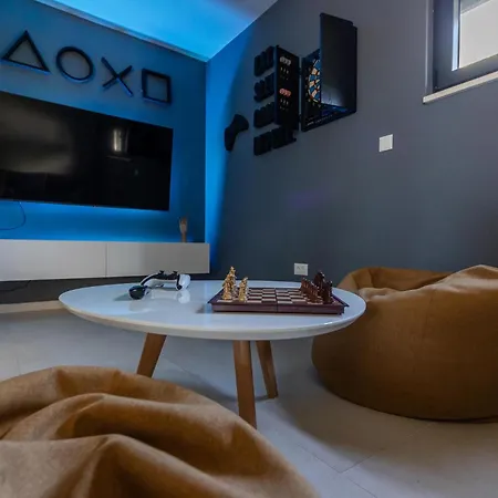 Awesome In With Kitchen Feriehus Kaštel Stari