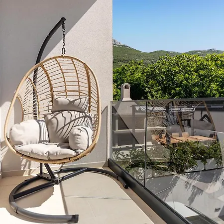 Awesome Home In Kastel Stari With Sauna Tatil Evi *