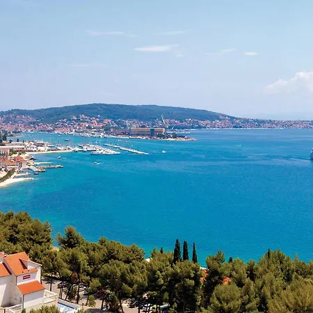 Awesome Home In Kastel Stari With Sauna Tatil Evi