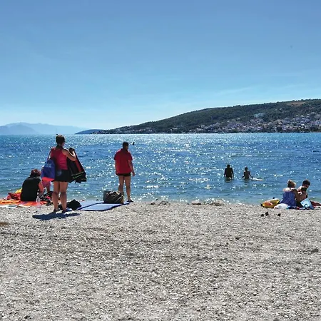 Tatil Evi Awesome Home In Kastel Stari With Sauna